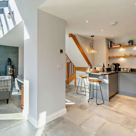 2 Bed In Carnforth Oc-sz093
